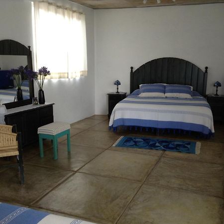 Hotel Villa Oaxaca Экстерьер фото
