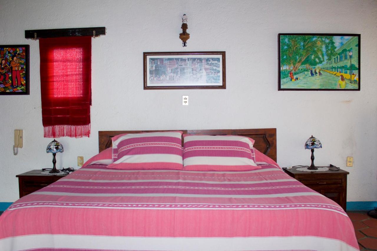 Hotel Villa Oaxaca Экстерьер фото